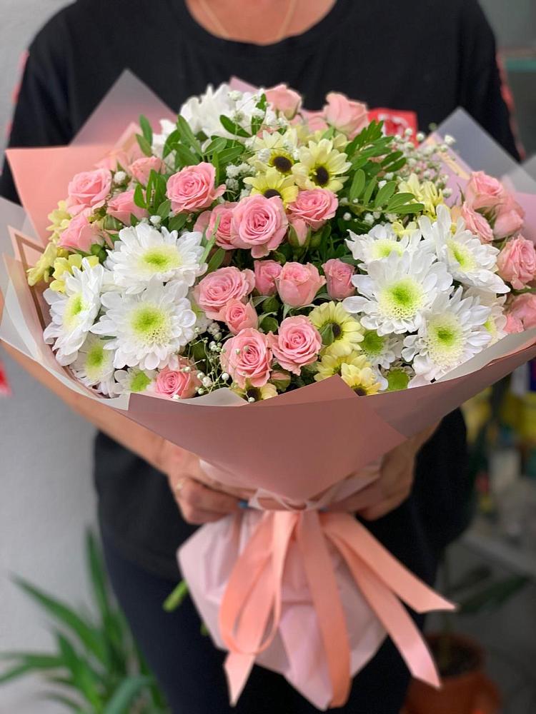 Букет цветов из: Розы и Хризантемы в Киреевске