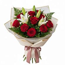 Букет цветов из:  Лилии и Розы в Киреевске