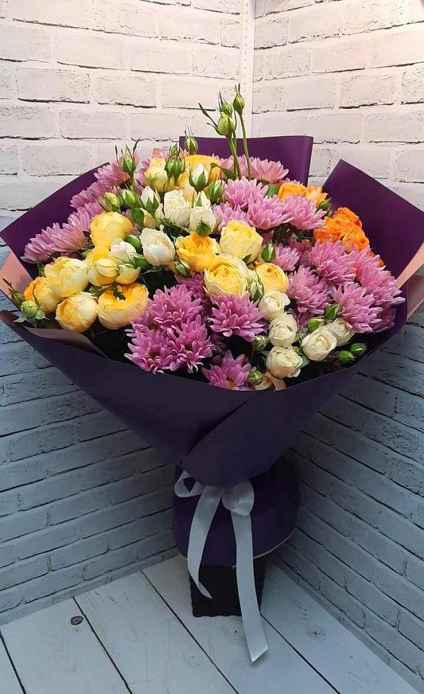 Букет цветов из: Хризантемы и Розы в Киреевске
