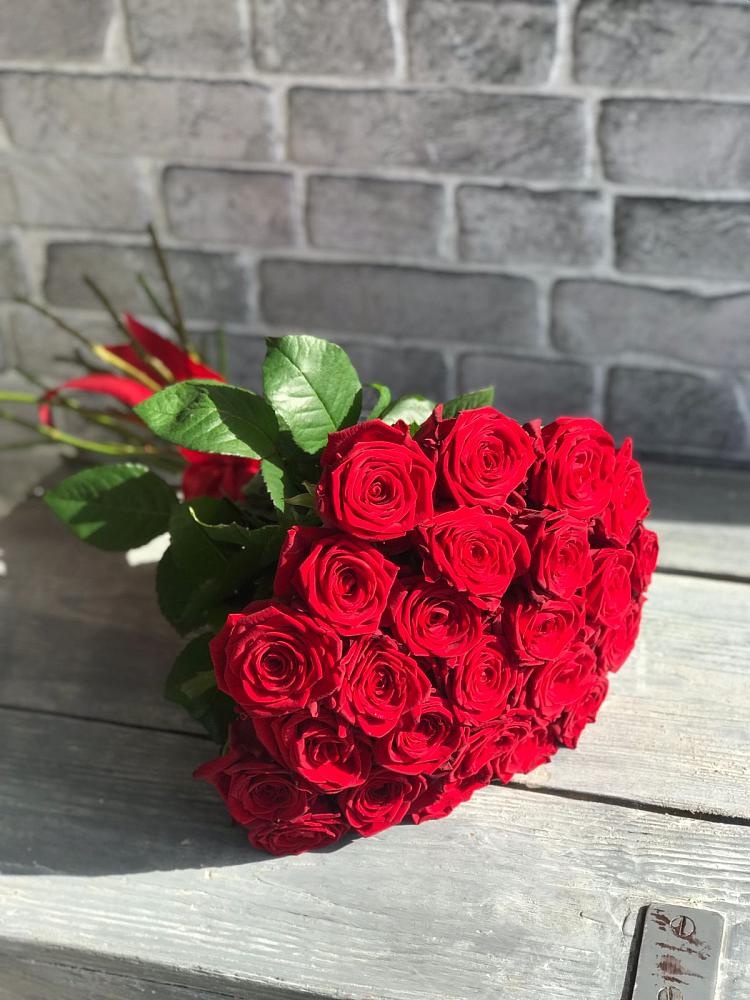 Букет Красные розы Фридом в Киреевске