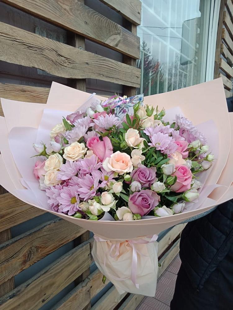 Букет цветов из: Розы и Хризантемы в Киреевске