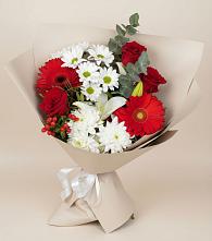 Букет цветов из:  Розы, Хризантемы, Герберы и Лилии в Киреевске