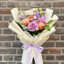 Букет цветов из:  Лизиантусы и Розы #REPLACE_PRED# Киреевске