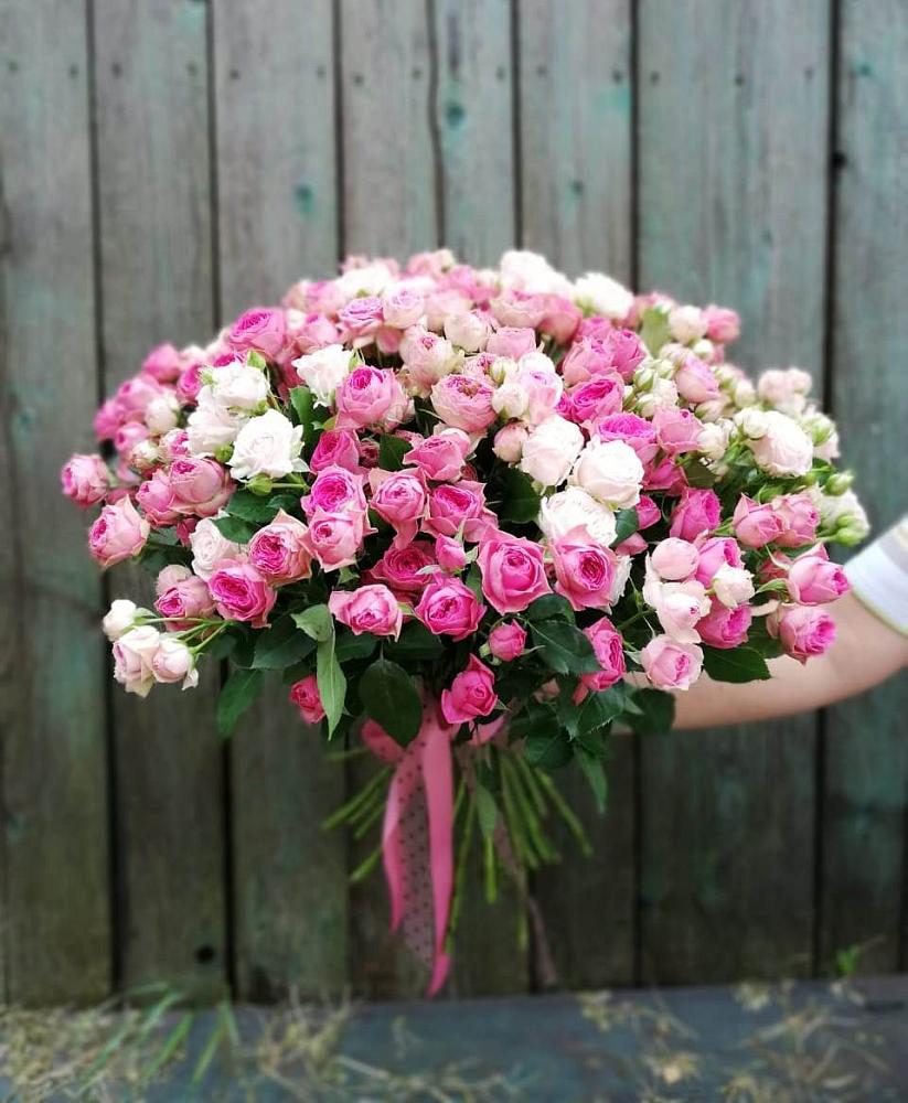 Букет Розовые кустовые розы Натали и Лав Лидия в Киреевске