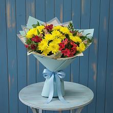 Букет цветов из:  Альстромерии и Хризантемы в Киреевске